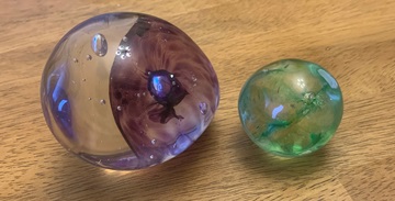 Glass blowing class - paper weights on Hooked By That Book